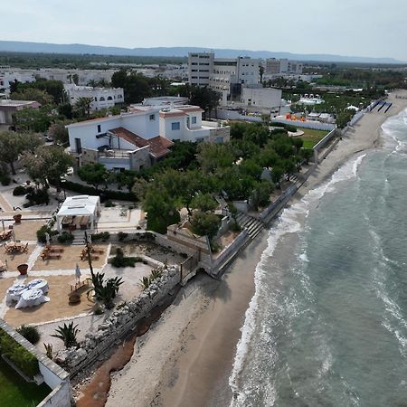 トッレ・カンネ Aurelia Sea View Bed & Breakfast エクステリア 写真