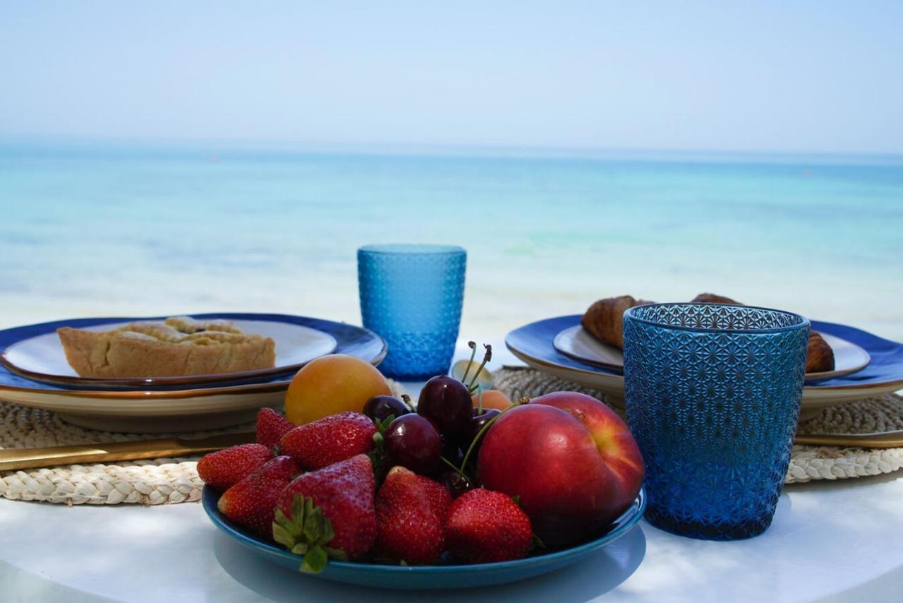 トッレ・カンネ Aurelia Sea View Bed & Breakfast エクステリア 写真