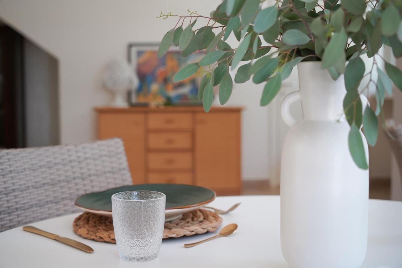 トッレ・カンネ Aurelia Sea View Bed & Breakfast エクステリア 写真