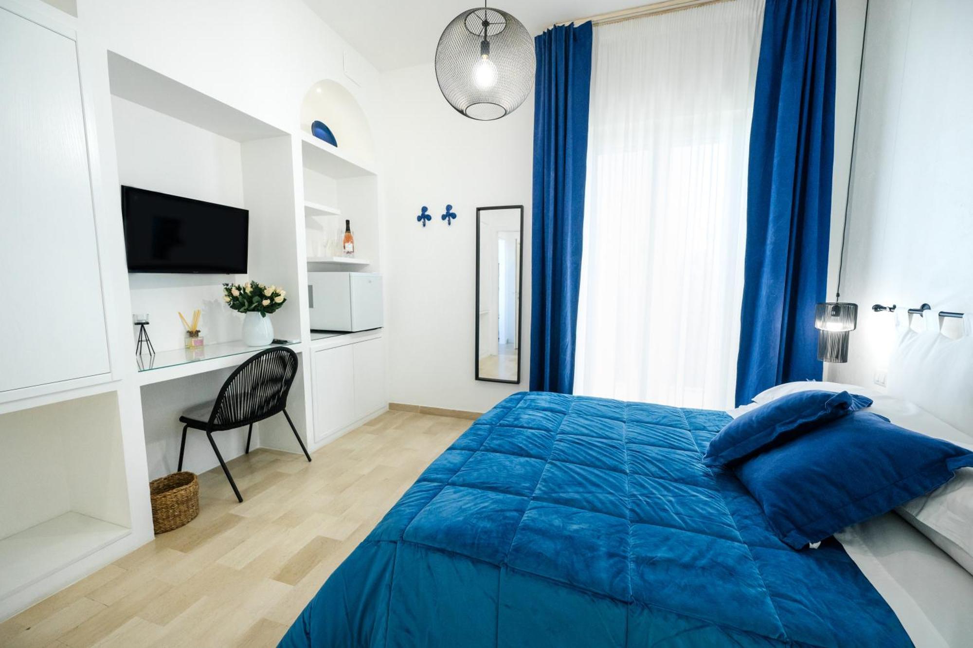 トッレ・カンネ Aurelia Sea View Bed & Breakfast エクステリア 写真